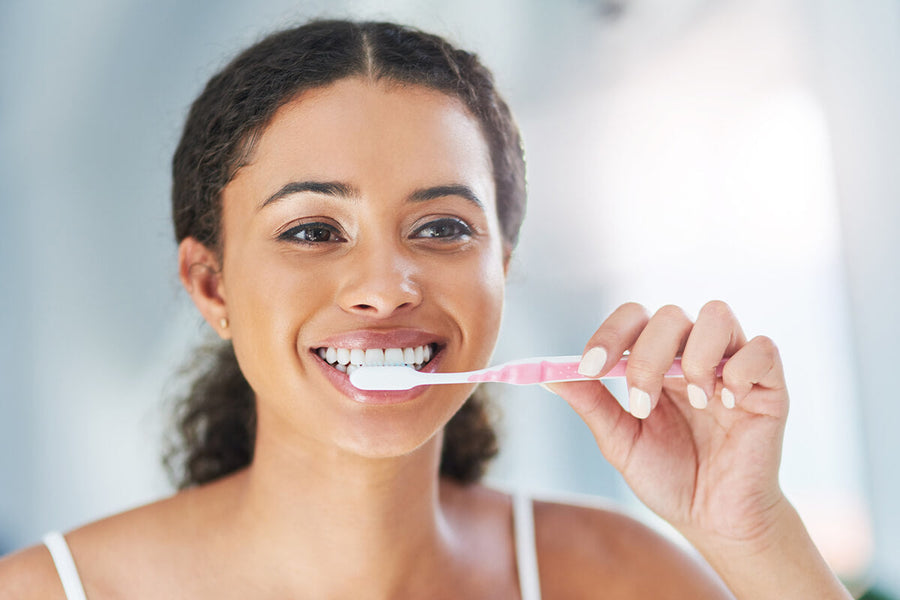 Quando Deve Trocar a Sua Escova de Dentes Após Ter Estreptococos